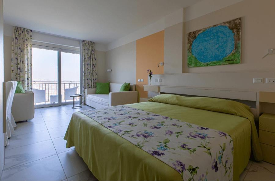 Villa Garulli Montelupone ภายนอก รูปภาพ
